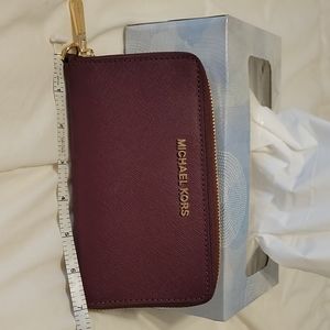 Michael Kors phone wallet